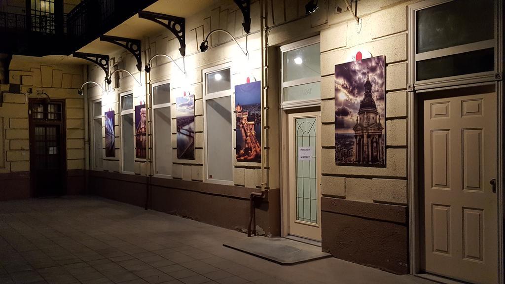 Premier Inn Apartments Budapest Exteriör bild